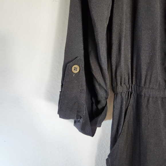 Modcloth Womens Black So Field With Joy Roll Tab Sleeve Romper-Size L - Picture 9 of 12